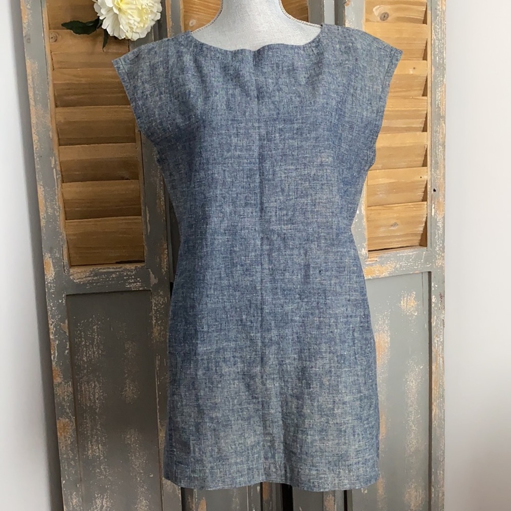 Eileen Fisher denim blue linen tunic with pockets